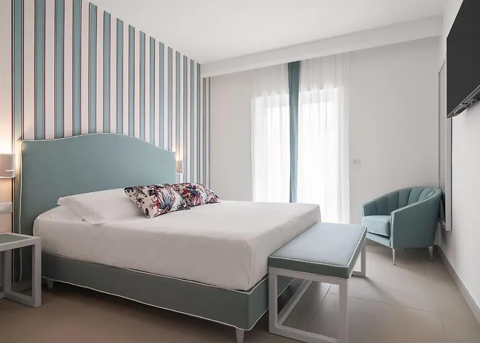 Seaside 4*