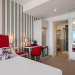Hotel Seaside 4*