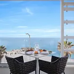 Seaside Hotel 4*