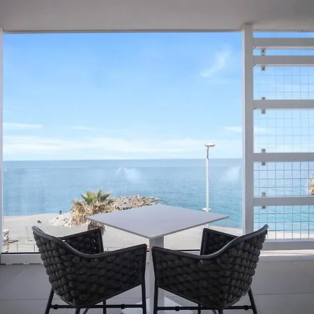 Seaside Hotel